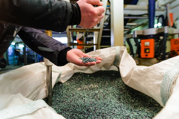 cresswood-5-signs-you-need-in-house-plastic-shredding-equipment-6